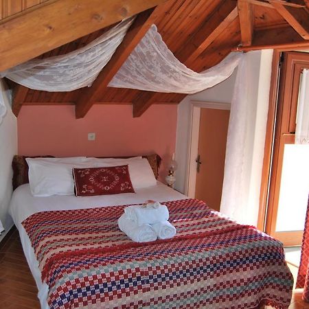 Artemi'S Guesthouse Kípi Kültér fotó